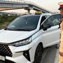 Lái xe bị phạt 13 triệu đồng khi chạy xe biển trắng thu 100.000 đồng của khách