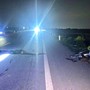 Va chạm xe ô tô, hai người đi xe máy tử vong trong đêm