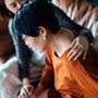 Vì sao chăm sóc cha mẹ già khó hơn chăm trẻ nhỏ: Người trong cuộc mới hiểu nỗi niềm này!