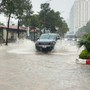 Hà Nội: Sở Xây dựng Hà Nội lý giải vì sao đường Tố Hữu ngập sâu dù nằm ngay cạnh công trình chống ngập