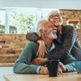 Sau tuổi 60, vợ chồng ngủ riêng nhưng đừng đánh mất 3 ranh giới này