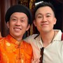 NSƯT Hoài Linh tươi tắn trong ngày giỗ Tổ nghề