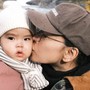 'Tan chảy' với khoảnh khắc đáng yêu của con gái Ngô Thanh Vân ở Na Uy