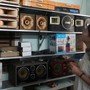 Một thời 'săn' hàng nội địa ở phố điện tử cũ Cửa Lò
