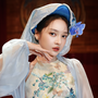 Bảo Anh 'nghiêng nước nghiêng thành' gây chú ý