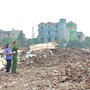 Khởi tố 5 đối tượng đổ trộm hàng nghìn tấn phế thải thi công Vành đai 2.5 và cải tạo sông Kim Ngưu