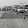 Không giữ khoảng cách an toàn trên cao tốc, xe khách đâm xe đầu kéo khiến một người tử vong