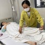 MS 1112: Phát hiện ung thư, người mẹ nghèo lo con trai mắc Down 14 tuổi không thể tự chăm sóc bản thân